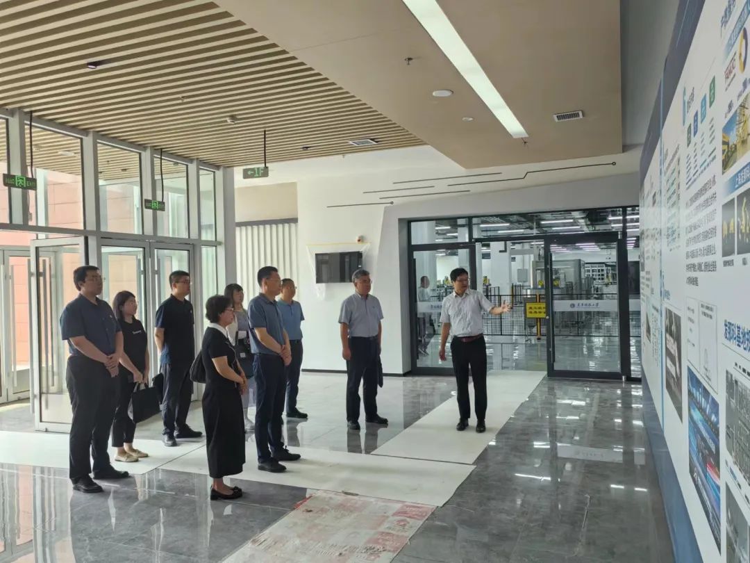 0134f77d03e04c20bfe5aa289e0fdf1f.jpg 0134f77d03e04c20bfe5aa289e0fdf1f.jpg