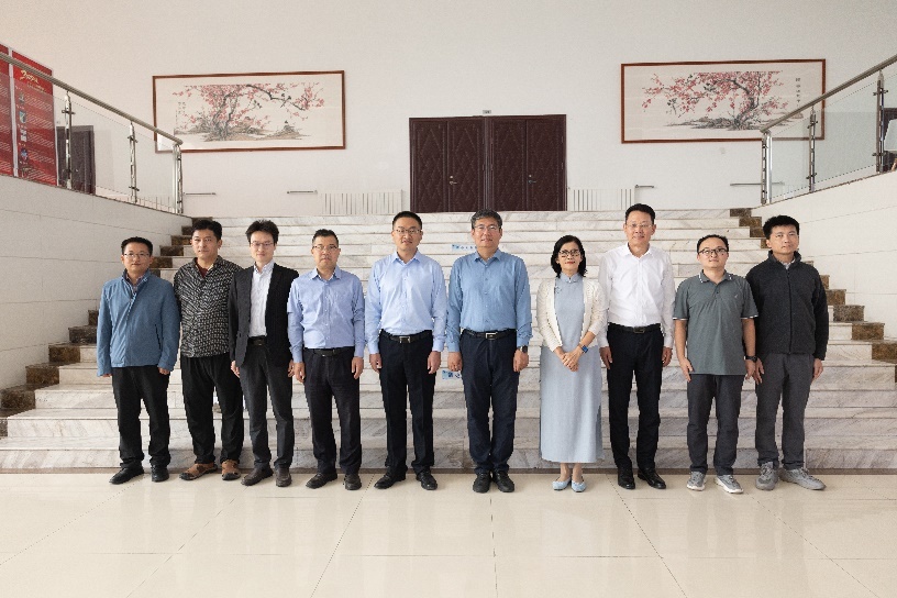 3fa043a5811e4ad3a77cc1e7f554bb63.jpg 3fa043a5811e4ad3a77cc1e7f554bb63.jpg